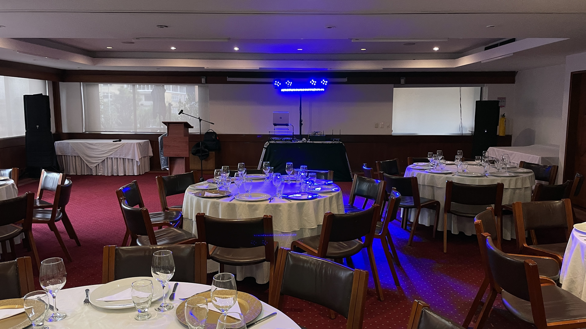 Viejotecas con música tropical en Bogotá