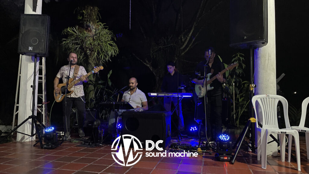 Banda de rock en vivo Banda de rock en vivo - Florencia Caquetá - DC Sound Machine