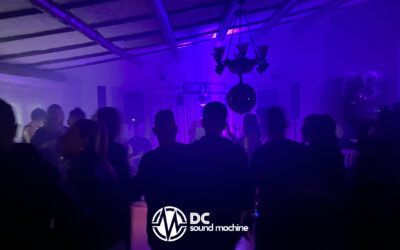 Expertos en Viejotecas en Bogotá: DC Sound Machine es una Fiesta Tropical