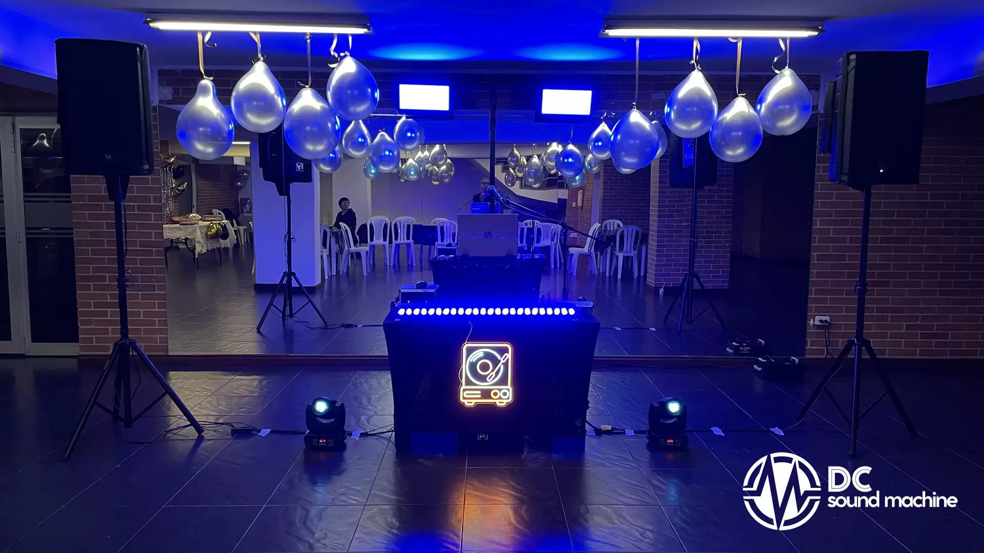 DJ para Eventos en Bogotá: Cómo Elegir el Mejor y Garantizar una Fiesta Inolvidable